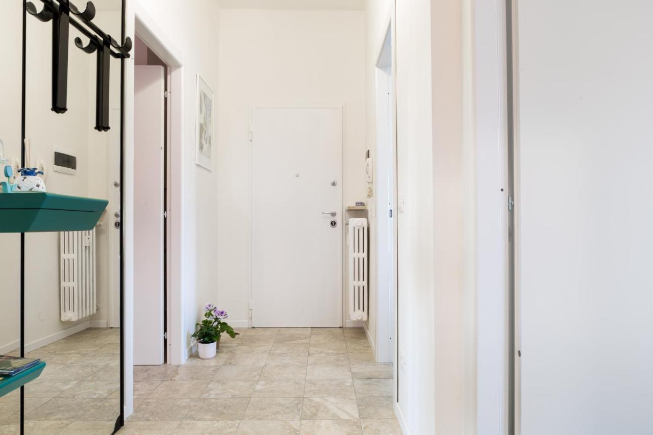 Parma Railway Station Lovely Apartment Exterior photo